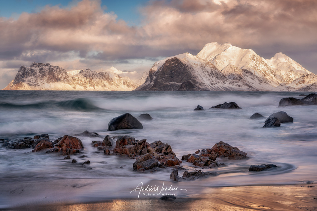 Abends am tosenden Strand | Andre Wandrei - Nature Artworx - Realisiert mit Pictrs.com