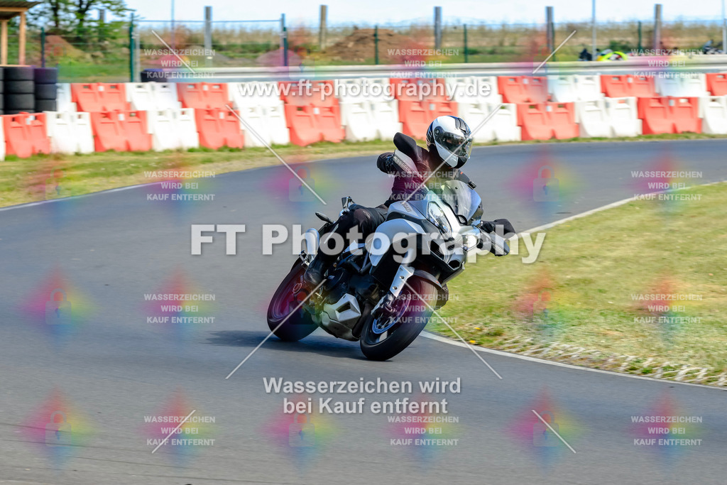 _OTO1743 | Hier findet Ihr Bilder von Touristenfahrten auf der Nürburgring Nordschleife oder von anderen Veranstaltungen die ich besucht habe. Viel Spass beim Durch Schauen 