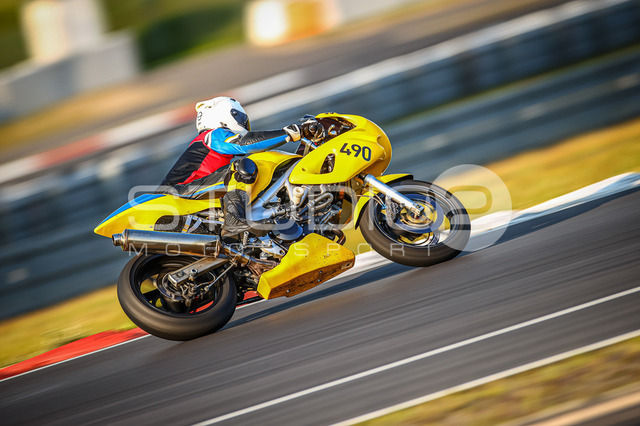 0801-250904NR-005_801 | Deine Full-Service-Agentur für ✔️Videoproduktionen und ✔️Motorsportfotografie Jetzt Angebot anfragen!