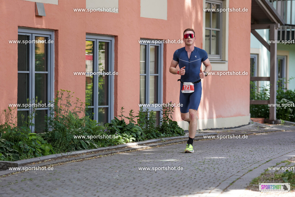 KSZ_8007 | Stadttriathlon Erding 2025. #yourpictrs #sportshot_your_pictrs @Sportshotphotography #stadttriathlonerding Copyright: www.sportshot.de