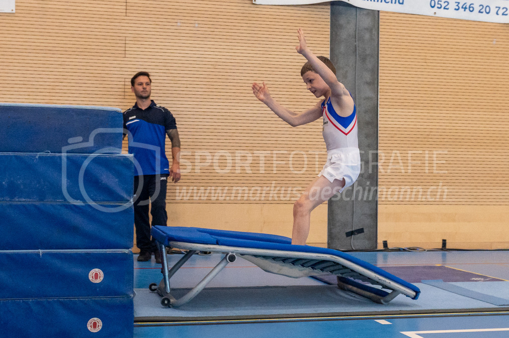 104. Zürcher Kunstturnertage Neftenbach - 15. May 2022 | 104. Zürcher Kunstturnertage Neftenbach
Turnhalle Ebni, Neftenbach
Programm 1 (P1)
Bild: Sportfotografie Markus Aeschimann | www.markus-aeschimann.ch - Realisiert mit Pictrs.com