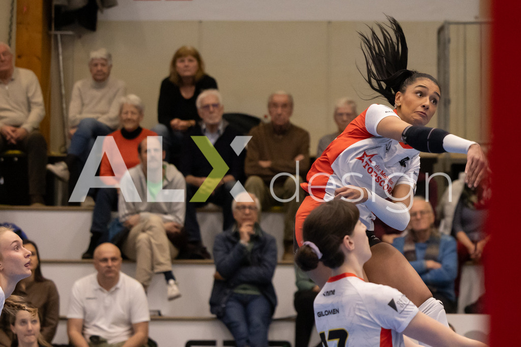 Volleyball I Frauen I Saison 2025-2026 I Volleyball NLA | Women I 1/4 Finals I VC Kanti Schaffhausen - BIWI Volleyball Franches-Montagnes I 21.02.2026 | 8 Letícia Bonardi (BR) (BIWI VFM) – Diagonalangriff - Realisiert mit Pictrs.com