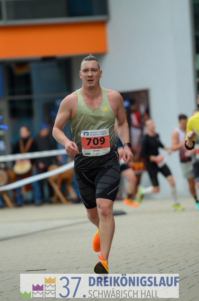 VR Bank Hauptlauf 10000m | 3 Koenigslauf 2023 - Realisiert mit Pictrs.com