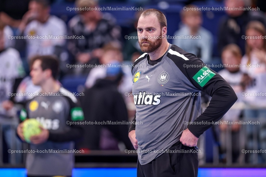DHB15032502130 | 15.03.2025, Handball Ländespiel, EM-Qualifikation, Deutschland - Österreich, ZAG Arena Hannover: Torwart Andreas Wolff (GER #33)