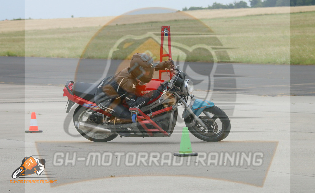IMG_1805 | gh-motorradtraining-foto.de - Realisiert mit Pictrs.com