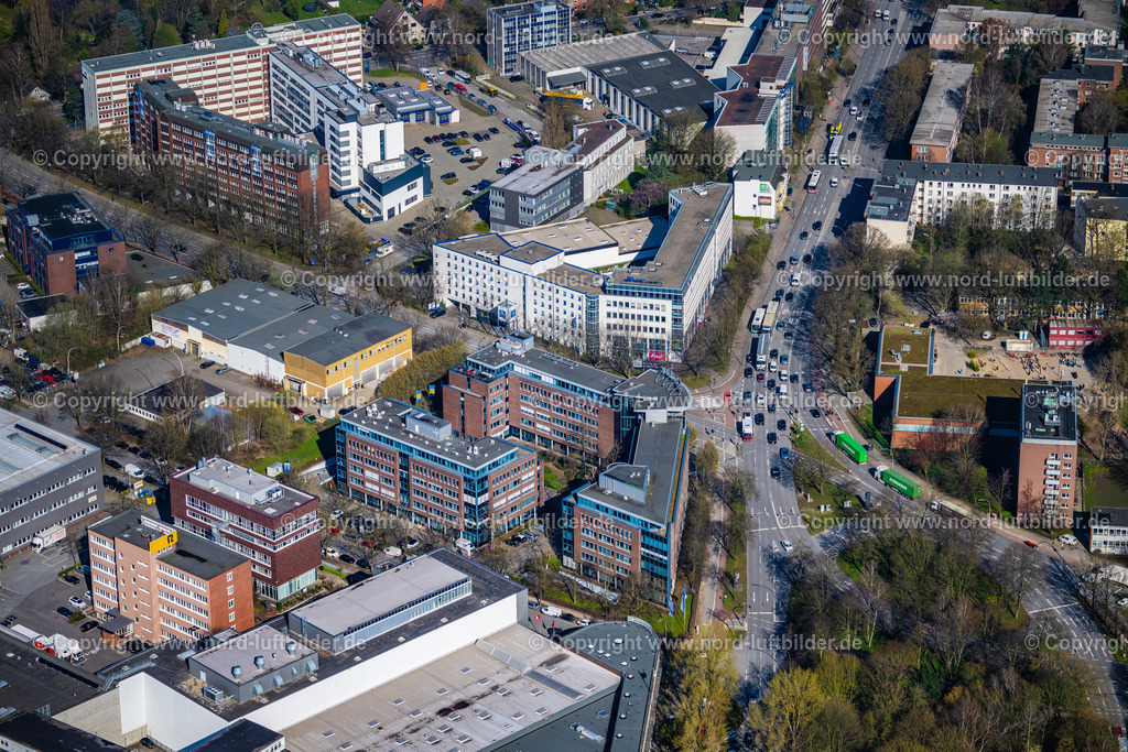 Hamburg_Eimsbüttel_Haferweg_ELS_2113060423 | HAMBURG 06.04.2023 Wohn- und Geschäftshaus Viertel an der Straße Holstenkamp im Ortsteil Stellingen in Hamburg, Deutschland. // Residential and commercial building district on street Holstenkamp in the district Stellingen in Hamburg, Germany. Foto: Martin Elsen