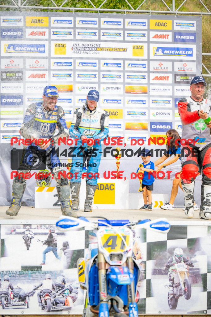 MaZZes_FotoMatrix_230813_9690 | S1