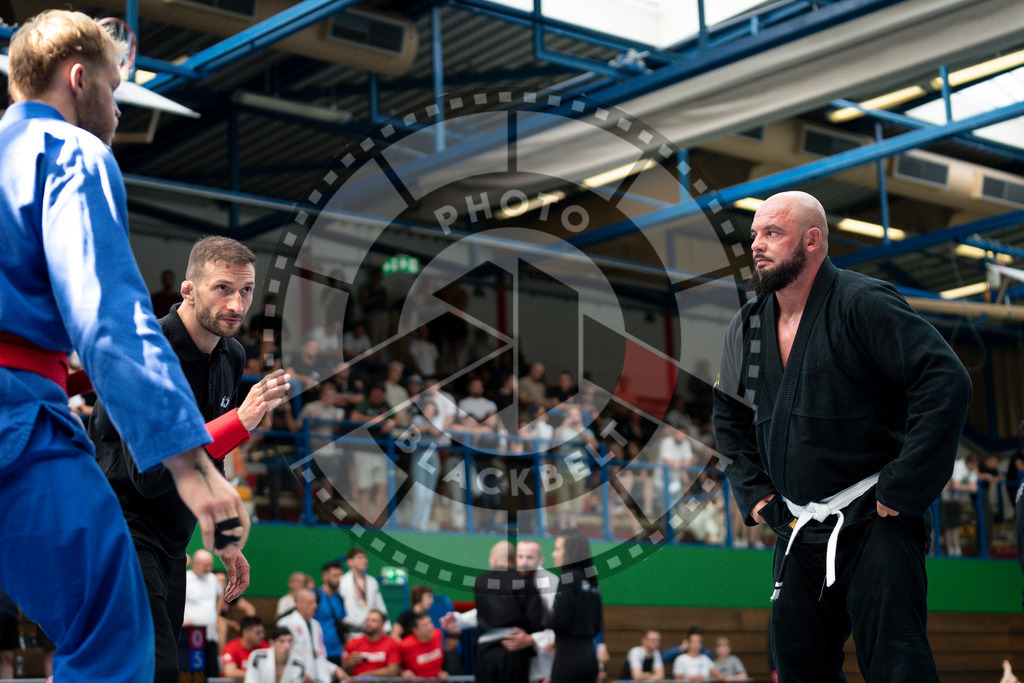 20240908PBB4489 | Athletes compete during the AJP Hamburg competition on September 8, 2024 in Hamburg, northern Germany.