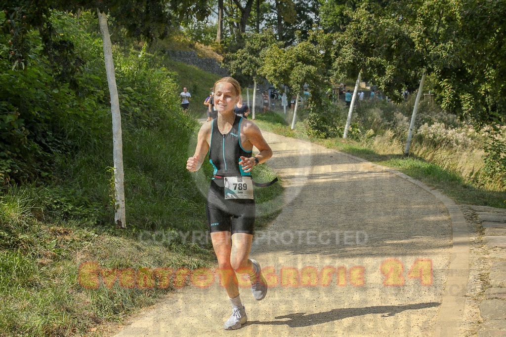 250824_1454_EX1_7955 | Sportfotografie im Rhein-Sieg Kreis, Köln, Bonn, NRW, Rheinland Pfalz, Hessen, etc. Unser Tätigkeitsfeld umfasst den Laufsport vom Volkslauf über den Marathon, Duathlon, Triathon bis zum Ultralauf wie Kölnpfad Ultra oder Schindertrail.