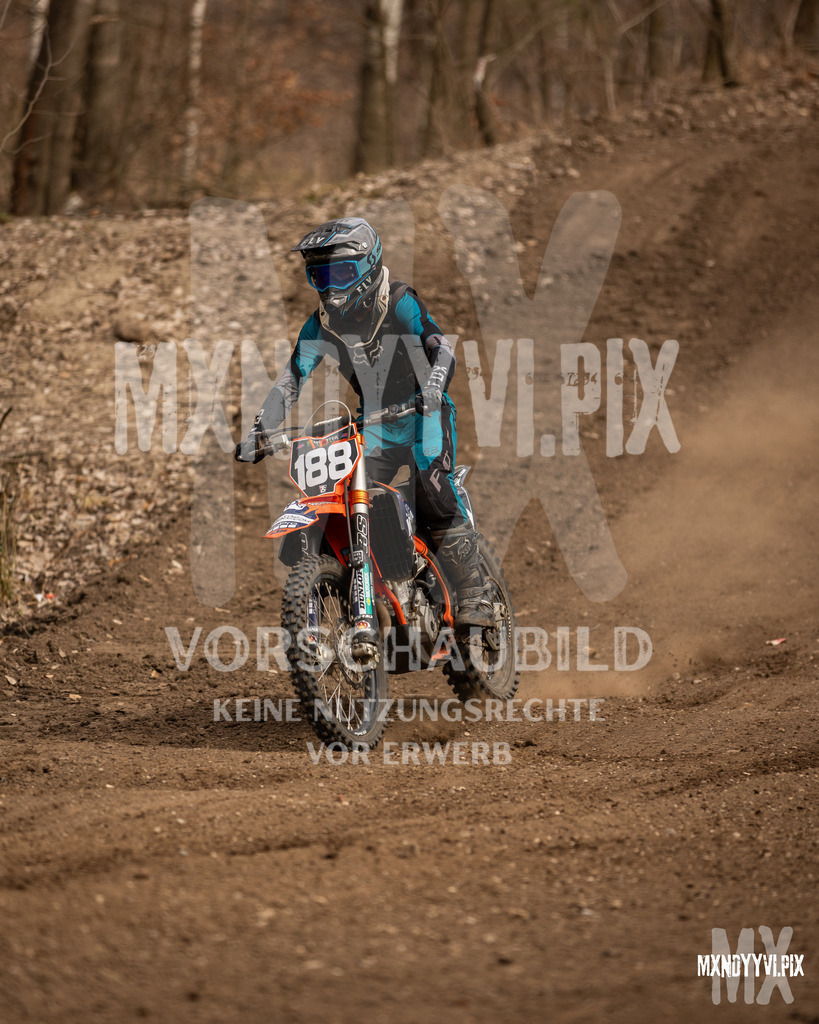 866A0111 | mxndyyvipix