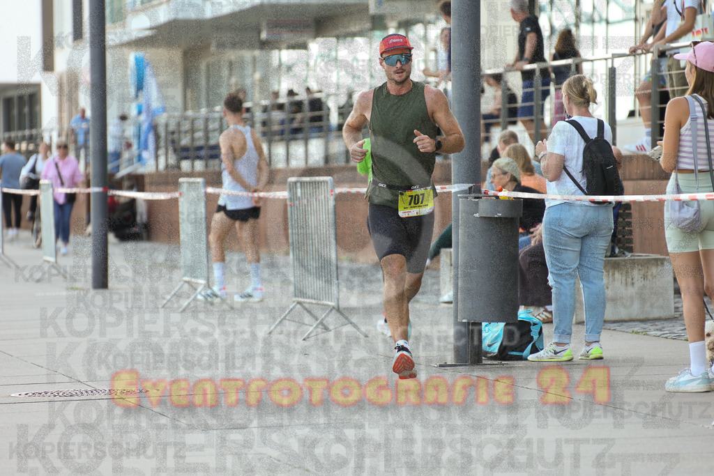250920_1442_EX1_7376 | Sportfotografie im Rhein-Sieg Kreis, Köln, Bonn, NRW, Rheinland Pfalz, Hessen, etc. Unser Tätigkeitsfeld umfasst den Laufsport vom Volkslauf über den Marathon, Duathlon, Triathon bis zum Ultralauf wie Kölnpfad Ultra oder Schindertrail.