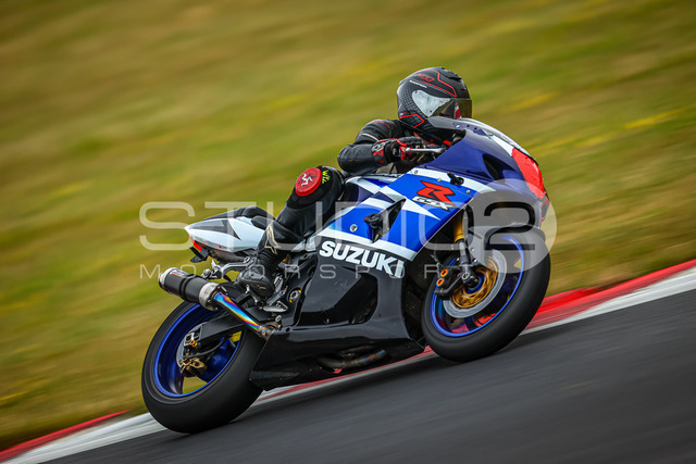 0098-260630MM-004_98 | Deine Full-Service-Agentur für ✔️Videoproduktionen und ✔️Motorsportfotografie Jetzt Angebot anfragen!