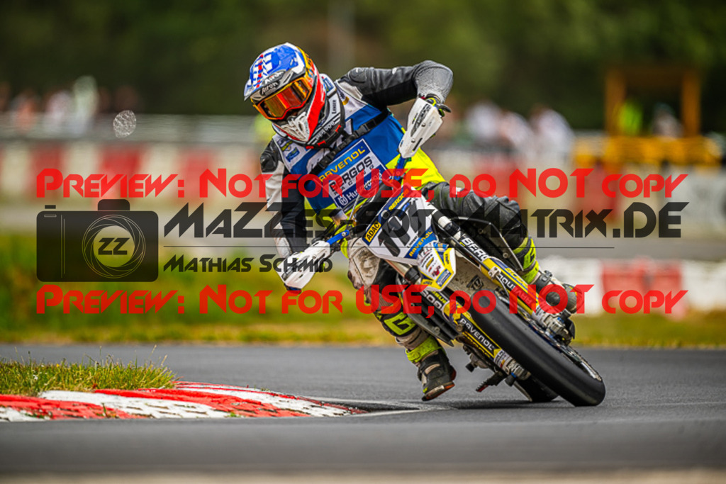 MaZZes_FotoMatrix_230702_1018 | S4