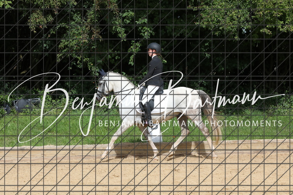 AZ2A2229 | Benjamin Bartmann Photomoments