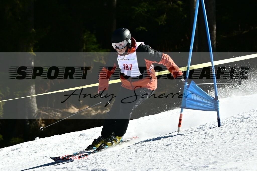 DSC_9636 | Kaufen Sie Sportbilder im Onlineshop von Andy Scherrer Sportfotografie. Faszinierende Bilder von Sportevents aus der ganzen Schweiz. Fussball, Frauenfussball, Unihockey, Handball, Schwingen und weiteren Sportarten. - Realisiert mit Pictrs.com