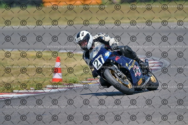26bc03-2151 | markuskiefer.com - Realisiert mit Pictrs.com