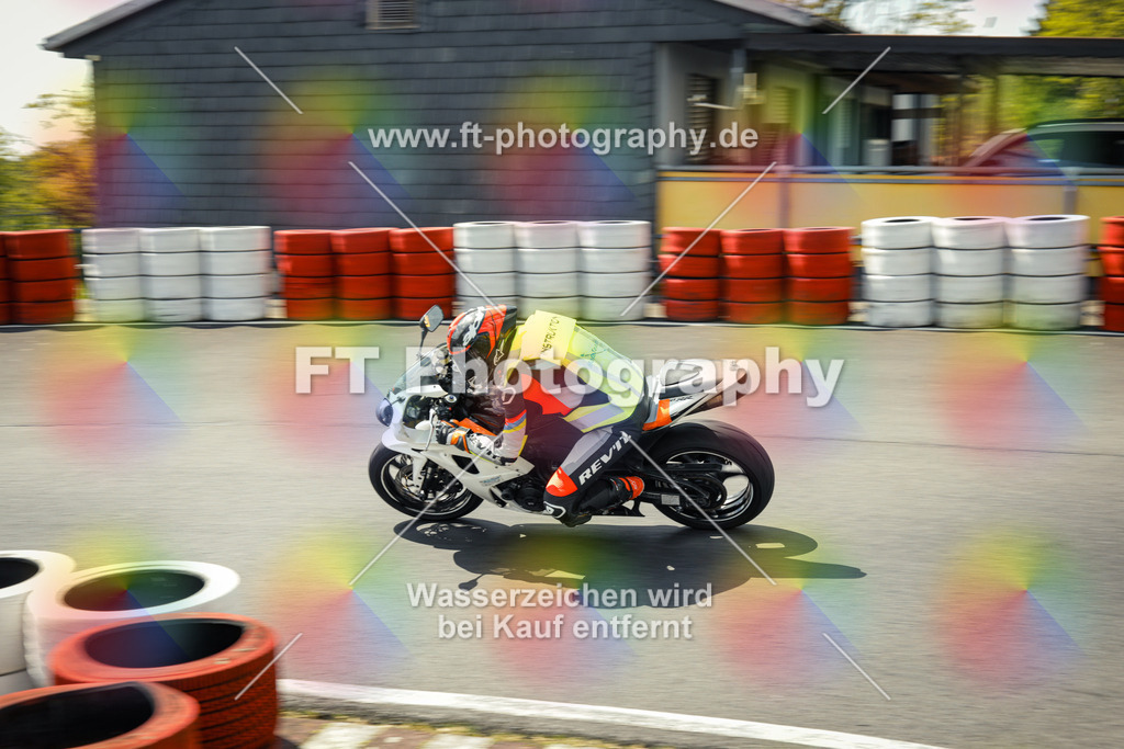 OBK_Mai_Justin_Uwe-11066 | Hier findet Ihr Bilder von Touristenfahrten auf der Nürburgring Nordschleife oder von anderen Veranstaltungen die ich besucht habe. Viel Spass beim Durch Schauen 