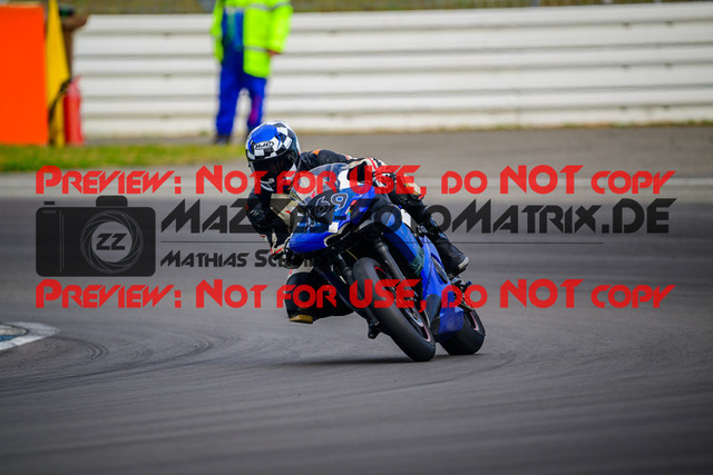 MaZZes_Fotomatrix_20250421_6007705_1168 | ROT