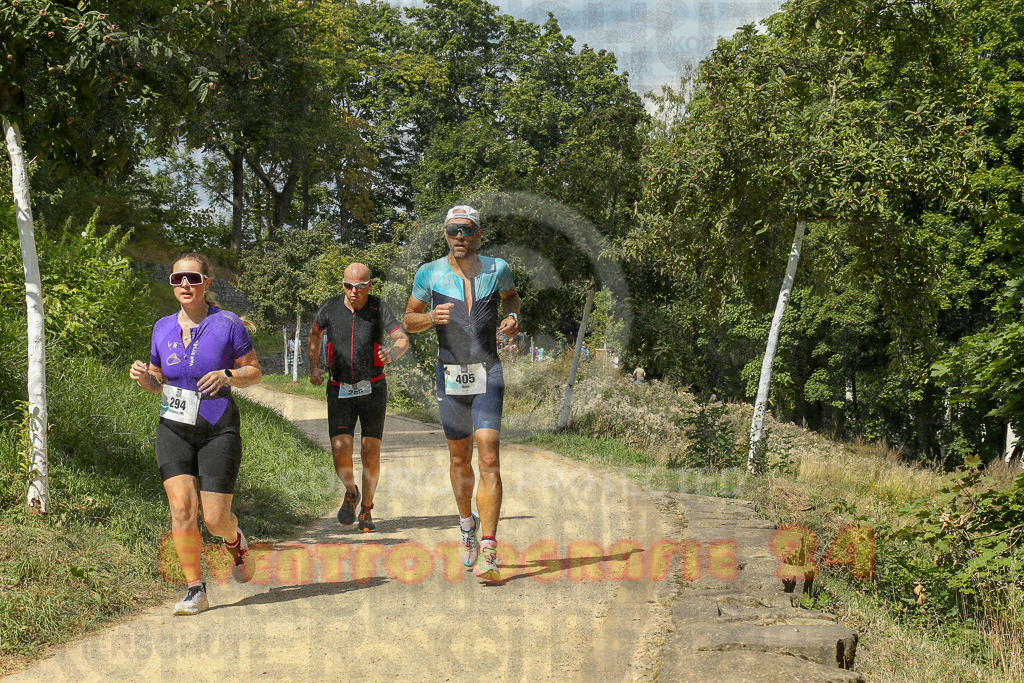 250824_1336_EX1_2987 | Sportfotografie im Rhein-Sieg Kreis, Köln, Bonn, NRW, Rheinland Pfalz, Hessen, etc. Unser Tätigkeitsfeld umfasst den Laufsport vom Volkslauf über den Marathon, Duathlon, Triathon bis zum Ultralauf wie Kölnpfad Ultra oder Schindertrail.