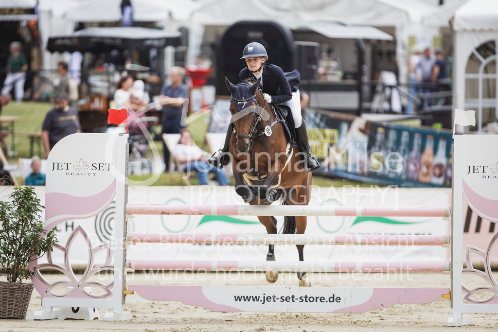 250710_BHO_Stil-L-1-180 | Deine schönsten Turniermomente als professionelle Fotos! Entdecke hochwertige Pferdesport-Fotografie im Online-Shop. Jetzt Fotos finden & bestellen!