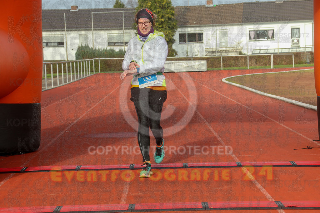 230129_1152_EX1_5361 | Sportfotografie im Rhein-Sieg Kreis, Köln, Bonn, NRW, Rheinland Pfalz, Hessen, etc. Unser Tätigkeitsfeld umfasst den Laufsport vom Volkslauf über den Marathon, Duathlon, Triathon bis zum Ultralauf wie Kölnpfad Ultra oder Schindertrail.