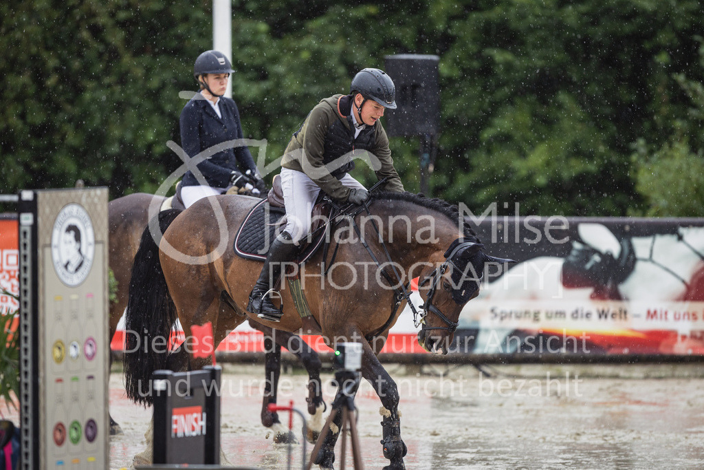 230727_BHO_Stil-L3-411 | Deine schönsten Turniermomente als professionelle Fotos! Entdecke hochwertige Pferdesport-Fotografie im Online-Shop. Jetzt Fotos finden & bestellen!