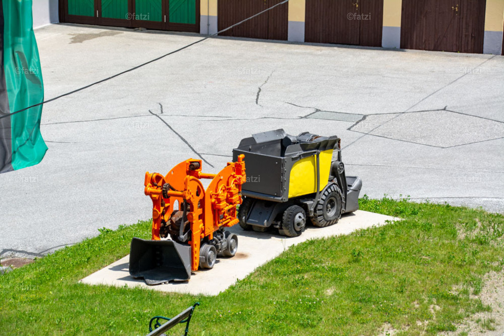 Bergbau-Museum_132726__fatzi | Fatzi Bilder-Archiv! 
Die Bilder sind für private Nutzung lizenzfrei. Die kommerzielle Nutzung ist möglich und erwünscht, jedoch bitte ich um vorherige Kontaktaufnahme per E-Mail (info@fatzi.at) oder unter +43 650 7828269 - Realisiert mit Pictrs.com
