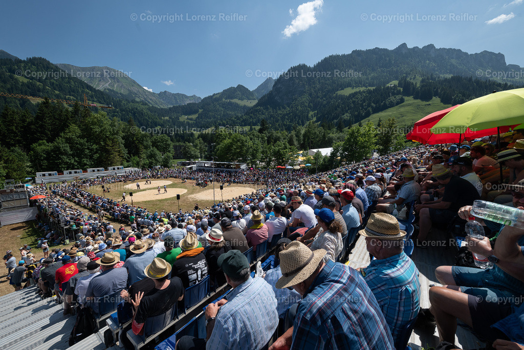 Schwingen -  Schwarzseeschwinget 2025 | Schwarzsee, 22.6.25, Schwingen - Schwarzseeschwinget.