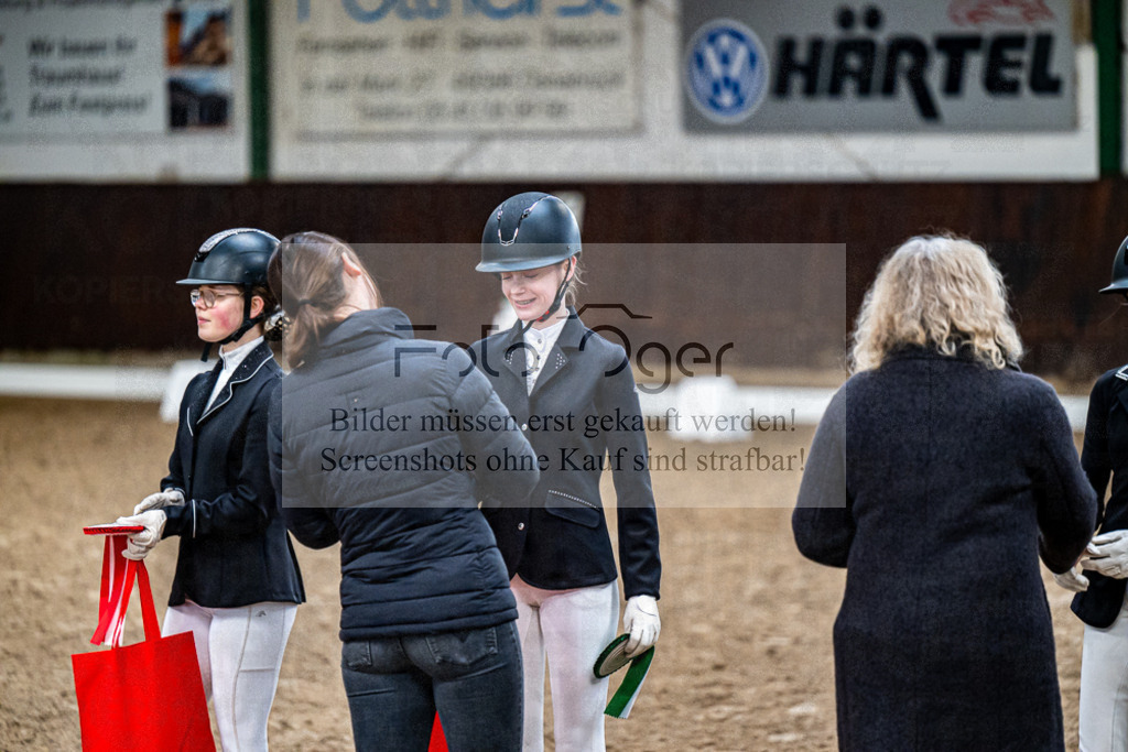 20240310-DOS_1201 | Entdecke hochwertige Reitturnierfotos von Foto Oger. Professionell, emotional und authentisch – jetzt Lieblingsmomente im Shop bestellen.Deutschlandweite Turnierfotografie. - Realisiert mit Pictrs.com