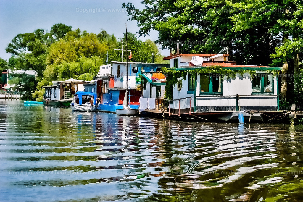 PDM2_0205_Hausboote_Este_120x80 | DIGITALKUNST. Hausboot-Idylle. __ Auf dem Fluss Este zwischen Hamburg und Niedersachsen. - Realisiert mit Pictrs.com