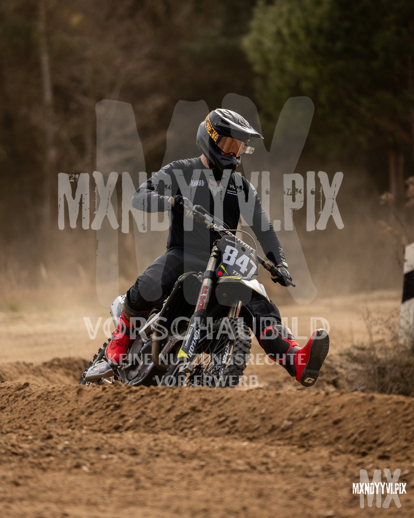 866A1733 | mxndyyvipix