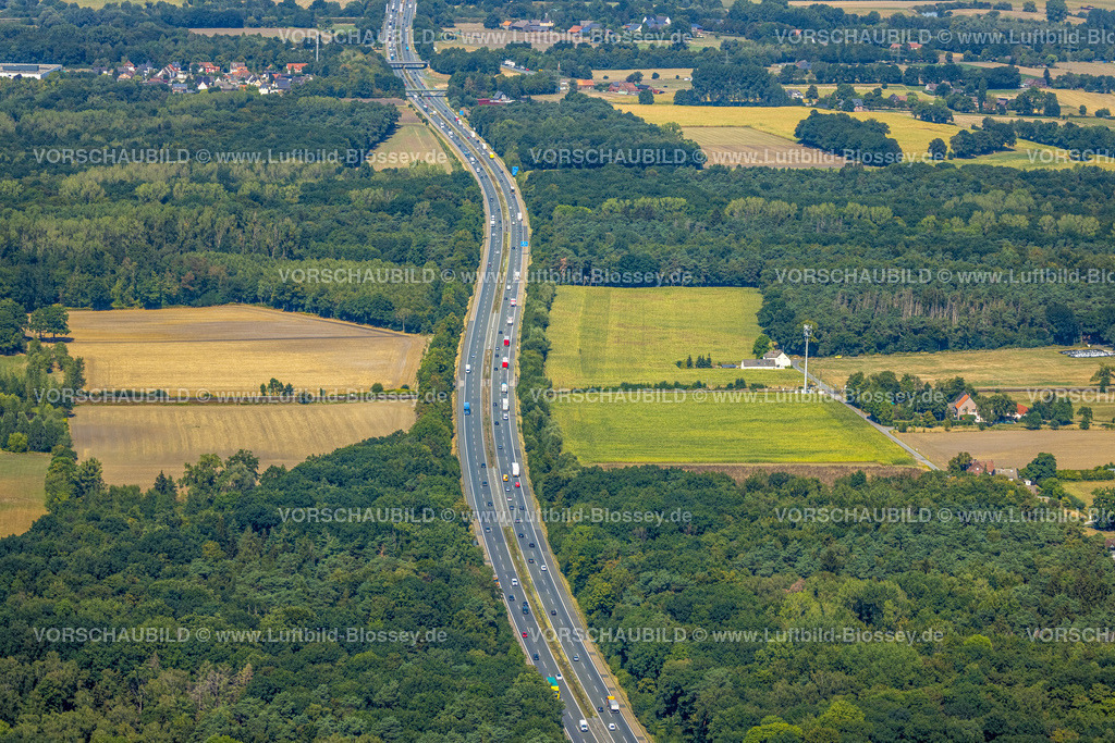 Hamm220809275HerringenPelkum | Luftbild, Autobahn A1 mit Anschlussstelle Hamm / Berkamen, Pelkum, Hamm, Ruhrgebiet, Nordrhein-Westfalen, Deutschland
