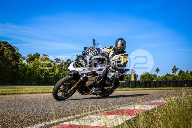 0888-260530DCB-039_888 | Deine Full-Service-Agentur für ✔️Videoproduktionen und ✔️Motorsportfotografie Jetzt Angebot anfragen!