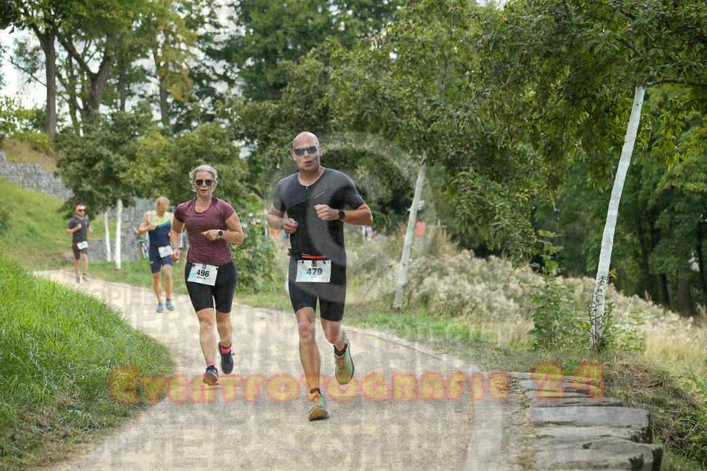 250824_1402_EX1_4684 | Sportfotografie im Rhein-Sieg Kreis, Köln, Bonn, NRW, Rheinland Pfalz, Hessen, etc. Unser Tätigkeitsfeld umfasst den Laufsport vom Volkslauf über den Marathon, Duathlon, Triathon bis zum Ultralauf wie Kölnpfad Ultra oder Schindertrail.