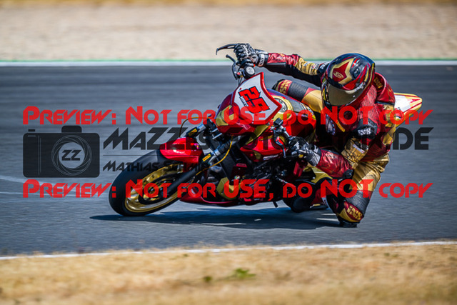 MaZZes_Fotomatrix_20230603_6007705_4992 | TWIN CUP