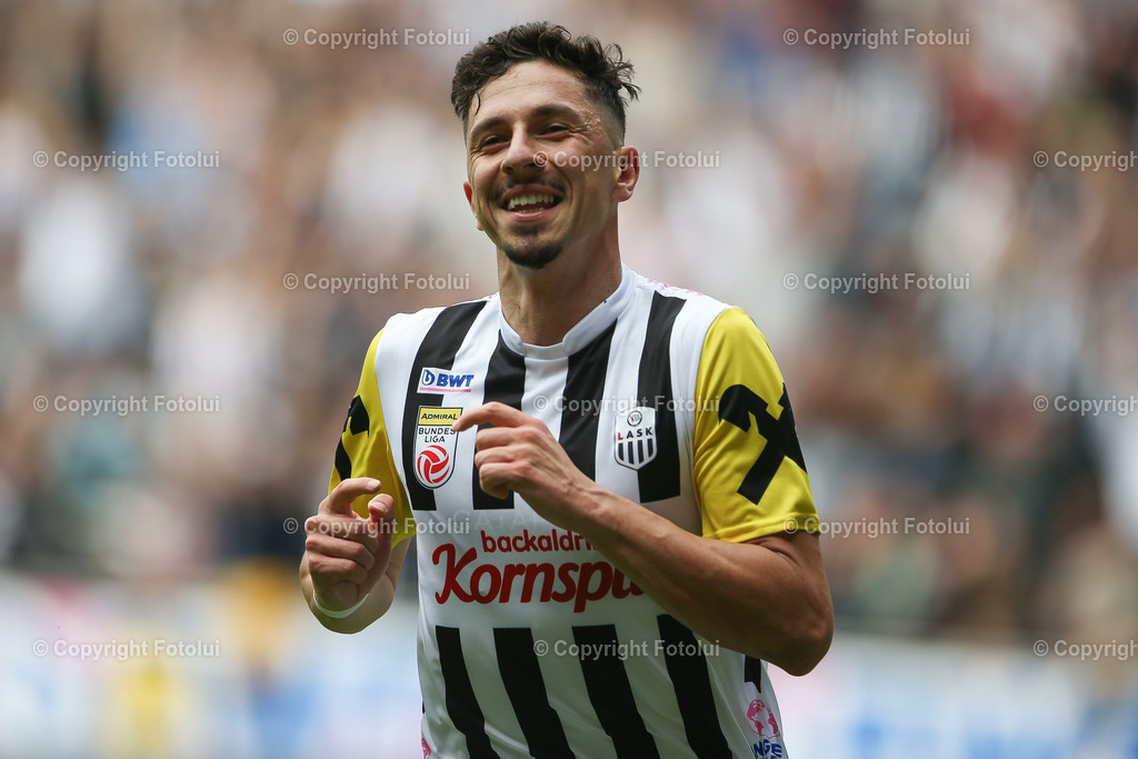 A_LUI_20230423_0027 | SPORT FUSSBALL ADMIRAL BUNDESLIGA 2022/23 LASK VS SC RAPID

IM BILD: Robert Zulj (Lask)
FOTO:FOTOLUI/UW