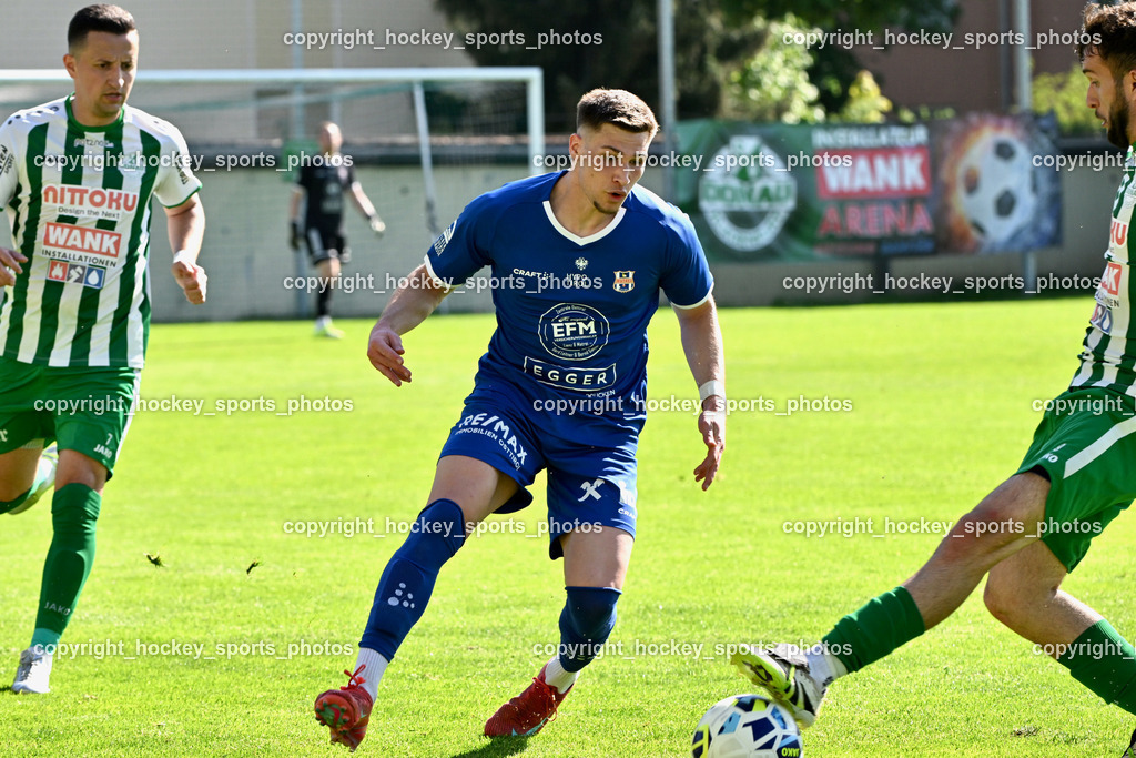 SV Donau vs. Union Matrei | #7 Enrico Sebastian Schubert Union Matrei, #7 Enes Brdjanovic SV Donau,  #19 Sufjan Sulemani SV Donau,  SV Donau vs. Union Matrei, SV Donau vs. Union Matrei am 03.05.2026 in Klagenfurt (Sportplatz Donau), Austria, (Photo by Bernd Stefan)