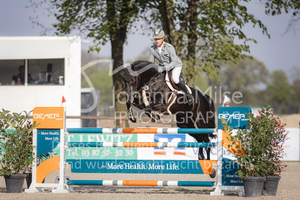 220426_Mühlen_05SprgPf-M-553 | Mühlen Late Entry
26.04.2022
05 Springpferdeprüfung Kl.M* 5-7j.