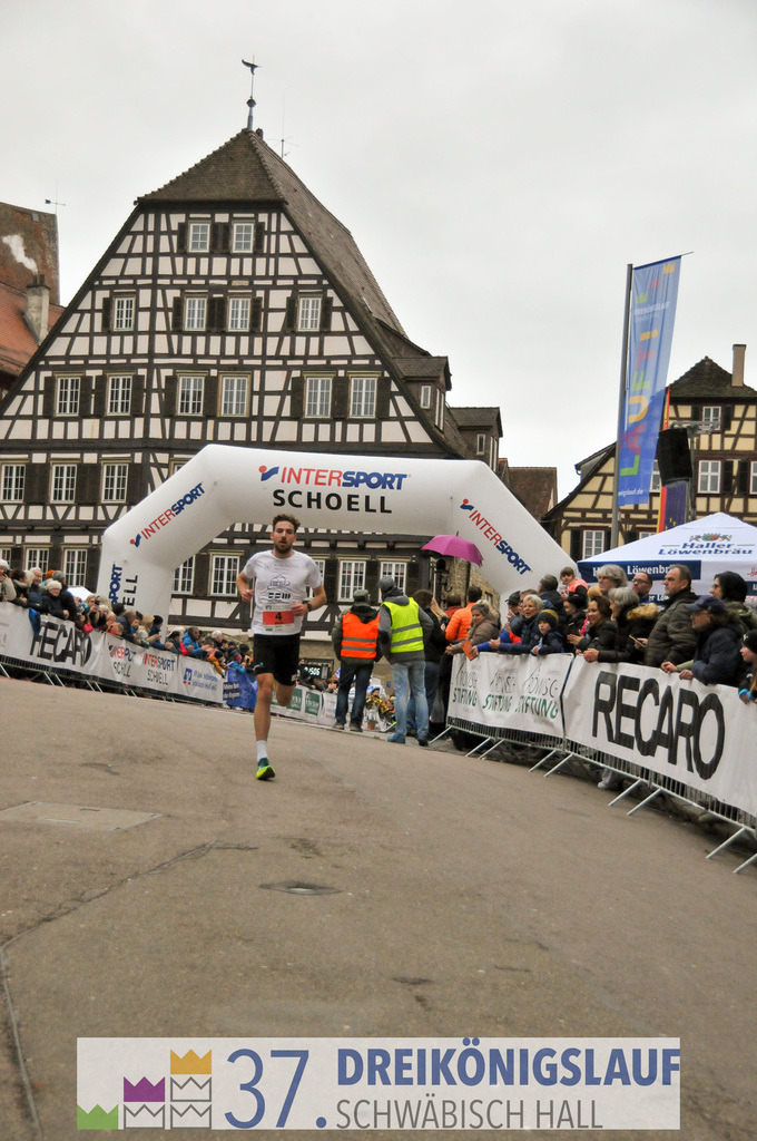 VR Bank Hauptlauf 10000m | 3 Koenigslauf 2023 - Realisiert mit Pictrs.com