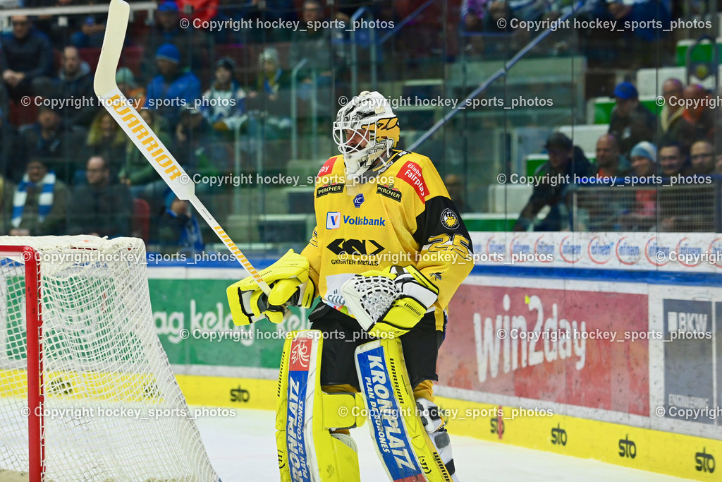 EC IDM Wärmepumpen VSV vs. HC Pustertal | #25 Bernard Andreas HC PUSTERTAL, EC IDM Wärmepumpen VSV vs. HC Pustertal, EC IDM Wärmepumpen VSV vs. HC Pustertal am 15.11.2024 in Villach (Stadthalle Villach), Austria, (Photo by Bernd Stefan)