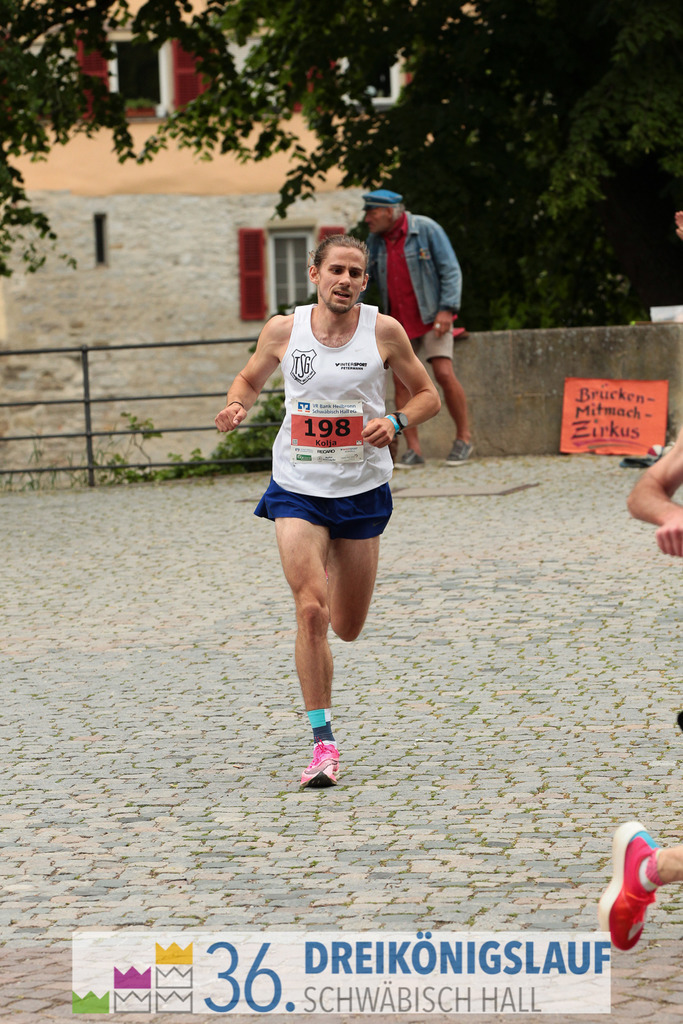 VR Bank Hauptlauf 10km | 3königslauf 2022 VR Bank Hauptlauf - Realisiert mit Pictrs.com
