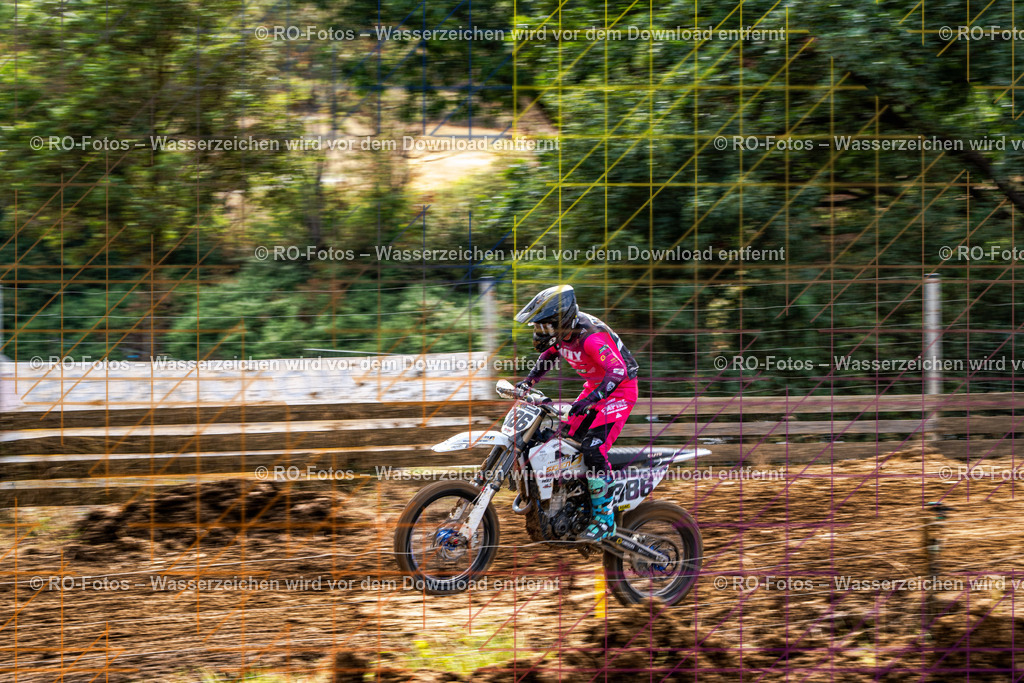 Sechshelden 2026 Sonntag  -1035 | Sportfotografie von RO-Fotos: Motorsport, Motocross, Enduro, Laufveranstaltungen und Triathlon. Professionelle Fotos von Sportlern und Events. - Realisiert mit Pictrs.com