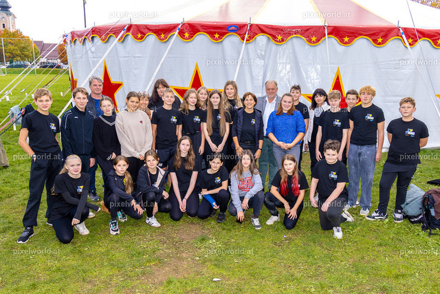 Zirkusvorstellung der MS Feldkirchen Digital | Bildershop von pixelworld.at - Realisiert mit Pictrs.com