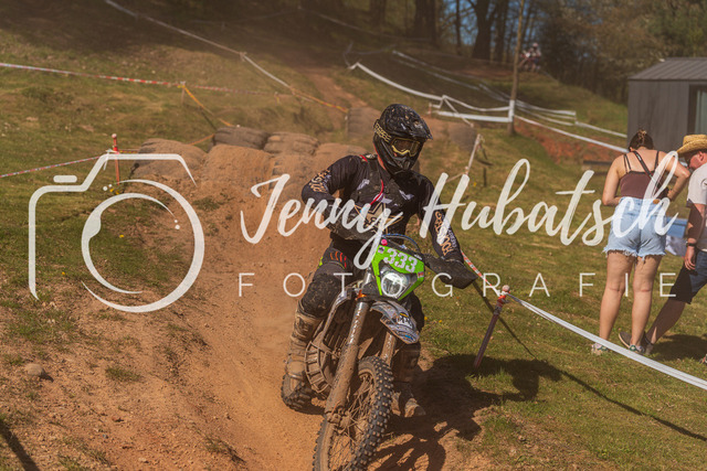 JHF.ECHT.4h.Samstag1124 | jennyhubatsch-endurofotografie