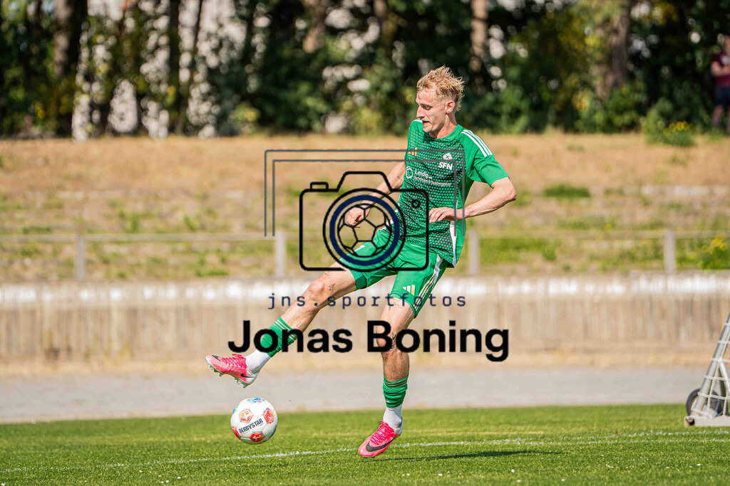 Fußball I Herren I Saison 2026-2027 I Bezirksliga Weser-Ems 4  I 1. Spieltag I SFN Vechta - SV Molbergen I 16545 | jns.sportfotos - Realisiert mit Pictrs.com