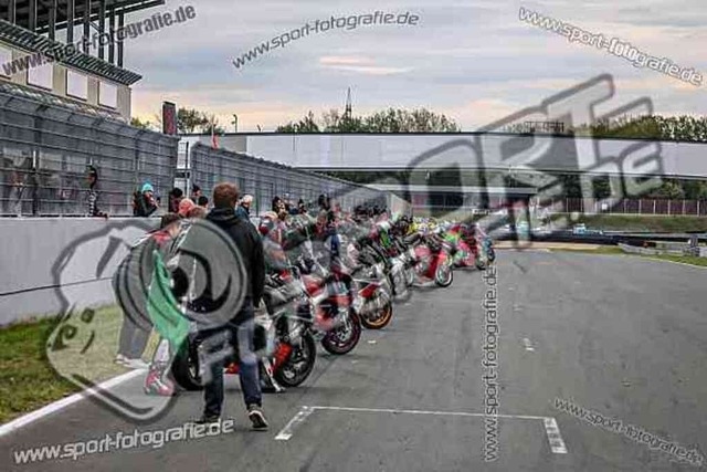 pubi4927 | Professionelle Fotos von Sportveranstaltungen, aber auch Hochzeiten und anderen Events. - Realisiert mit Pictrs.com