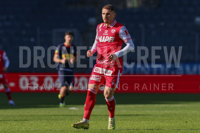 Grazer AK 1902 vs FC Red Bull Salzburg – Austrian Bundesliga | Graz, Austria, 15.Feb.26 - SOCCER - ADMIRAL Bundesliga, Grazer AK 1902 vs FC Red Bull Salzburg. The image shows Murat Satin (GAK).