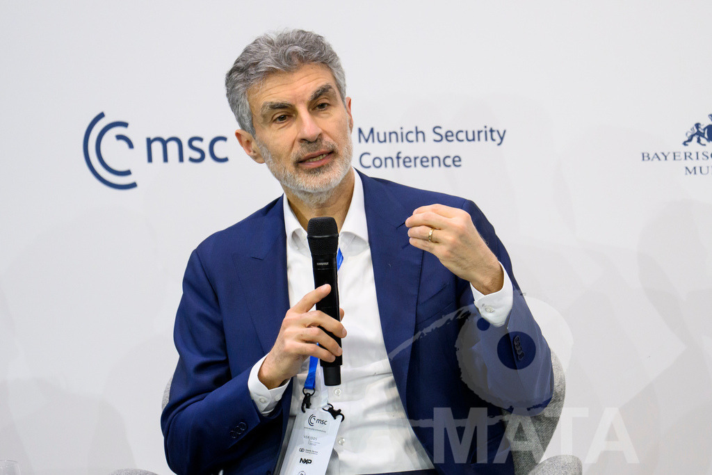 _DWA6554 | MATA IndoCon - Realisiert mit Pictrs.com