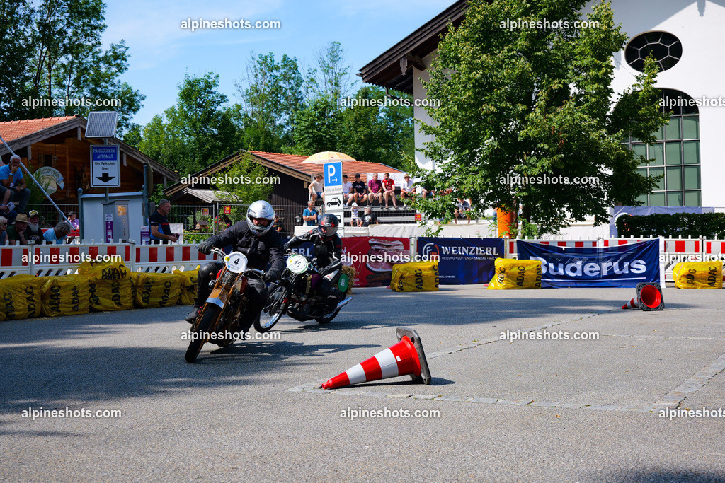 P1014870 | Erleben Sie atemberaubende, hochqualitative Fotos Ihrer Fahrt entlang der malerischen Alpenstraßen. Besuchen Sie alpineshots.com, um professionelle Aufnahmen Ihrer unvergesslichen Reise zu finden und zu kaufen - Realisiert mit Pictrs.com