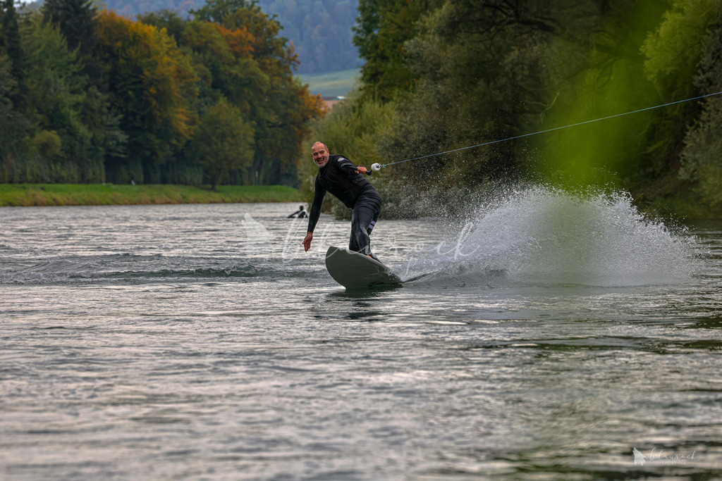 Closing Surf 2024 - 13. October 2024 | Closing Surf 2024Limmat, ZürichBild: Waltraud Blaurock | Blaurock Pix